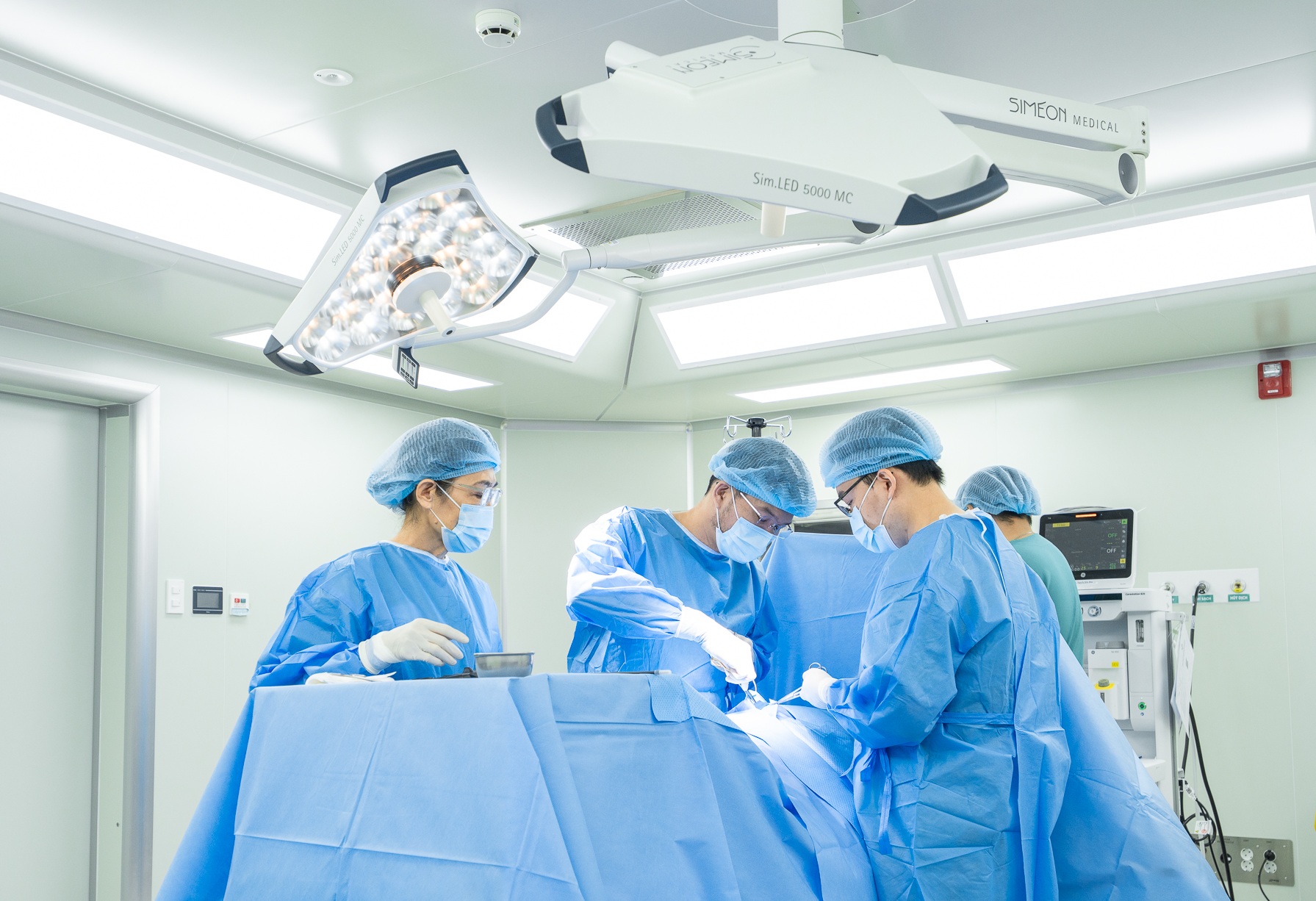 Ngoại tổng hợp